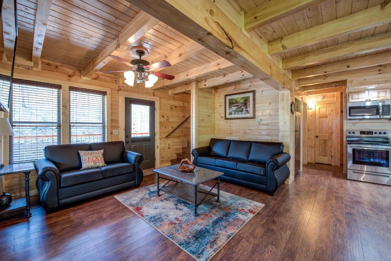 Woodland Escape Villa Pigeon Forge Exterior photo
