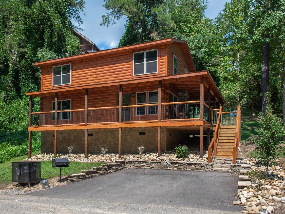 Woodland Escape Villa Pigeon Forge Exterior photo
